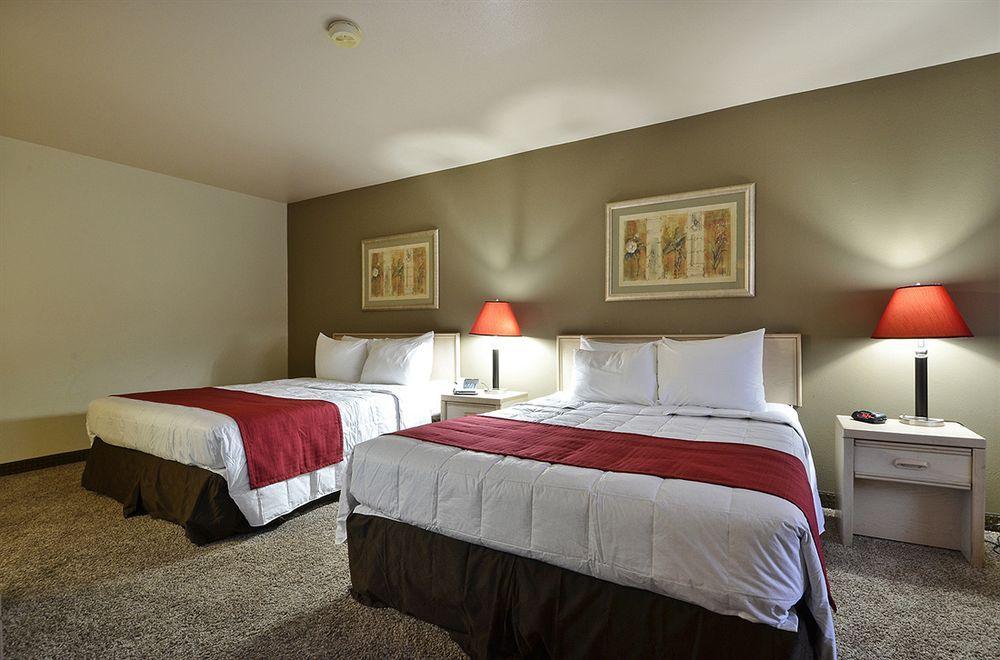 Amco Hotel & Suites- Fort Hood Killeen Exterior photo