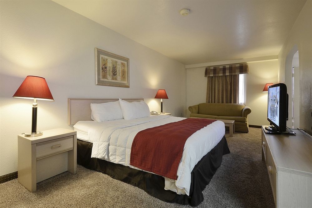 Amco Hotel & Suites- Fort Hood Killeen Exterior photo